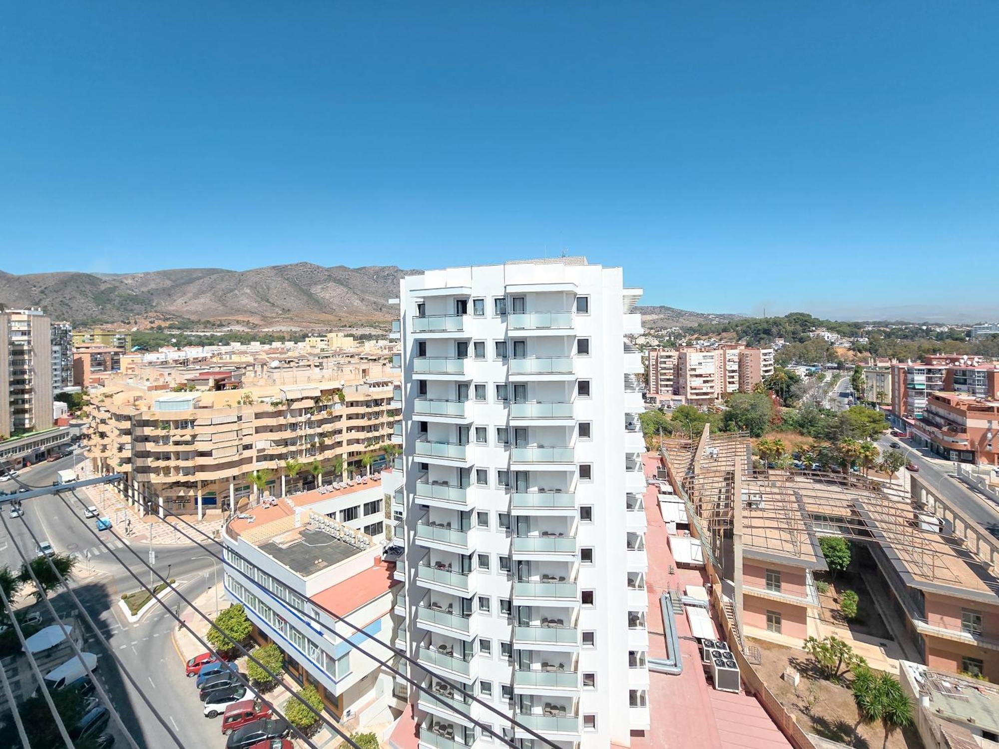 Horizon Estudio With Amazing Views Торремолинос Экстерьер фото